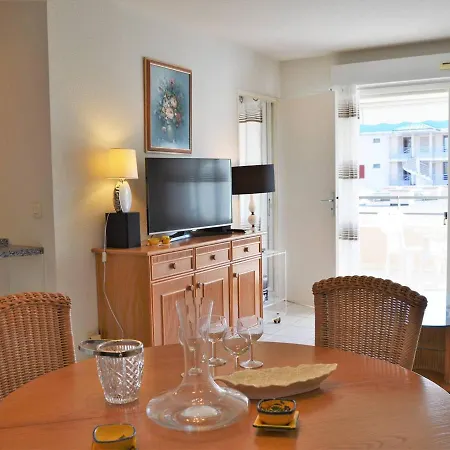 T2 Climatise Avec Piscine, Terrasse Et Parking A 600m De La - - Fr-1-251-399 Apartament *